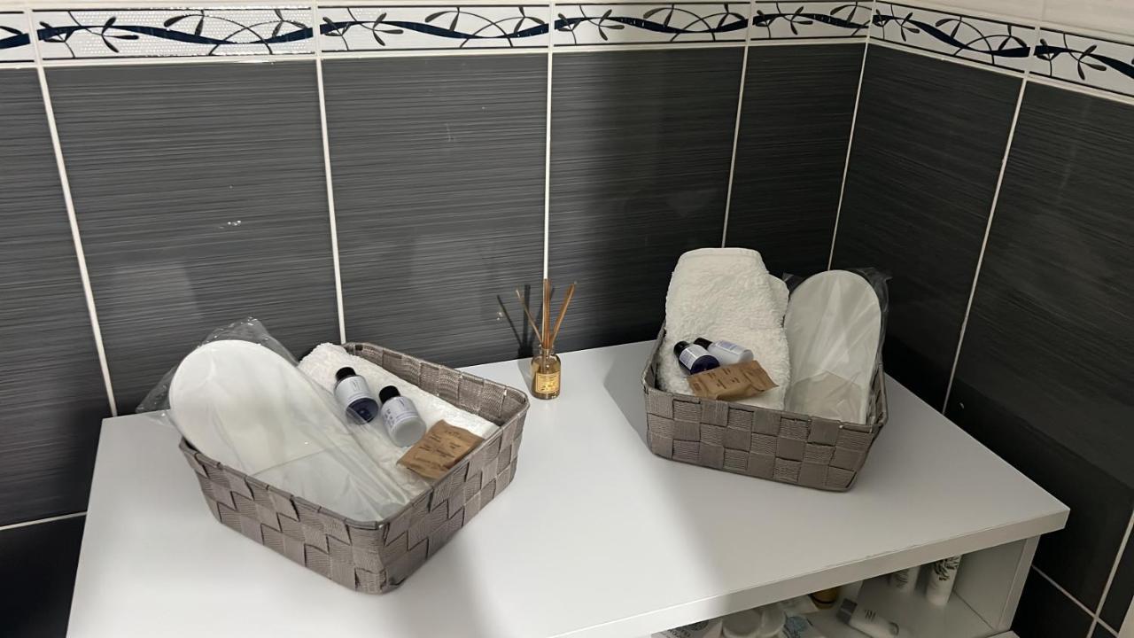 Emi Sol Apartment Вльора Екстер'єр фото