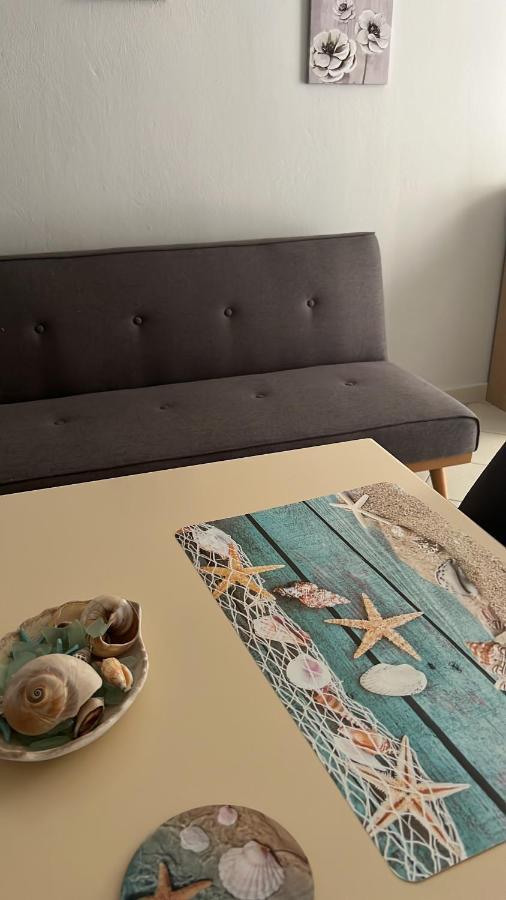 Emi Sol Apartment Вльора Екстер'єр фото